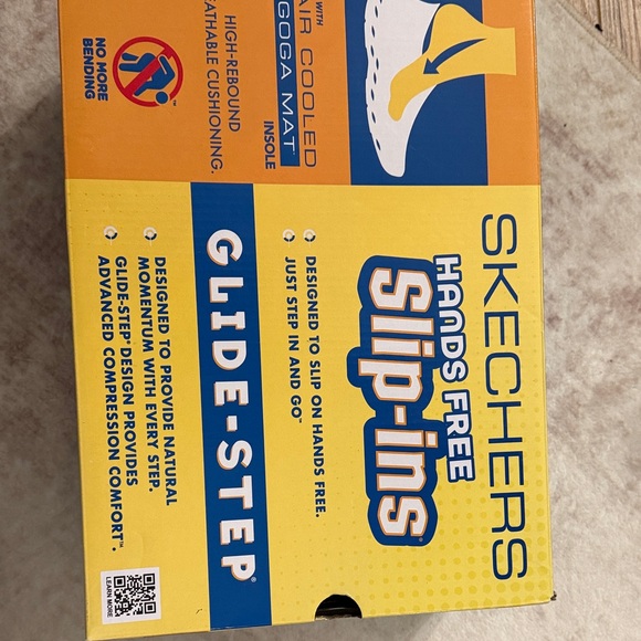 Skechers Women's White and Peach Athletic Shoes - Picture 8 of 8